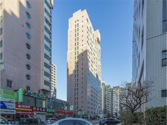 自贡广场洗地机厂家